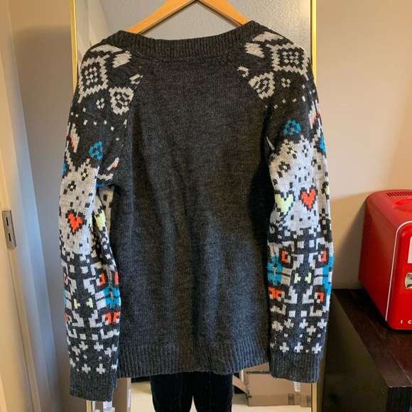 Twik button up sweater - Picture 2 of 2